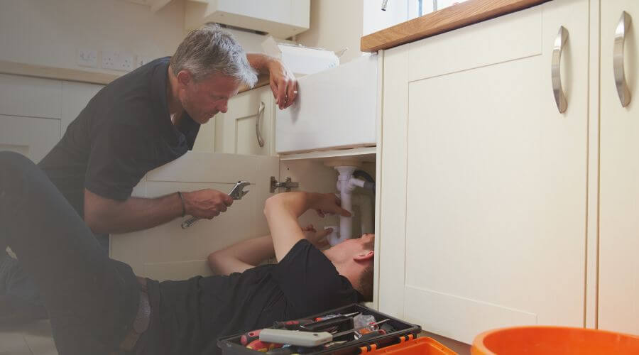 Professional burst pipe repair services in Cedarbluff, MS